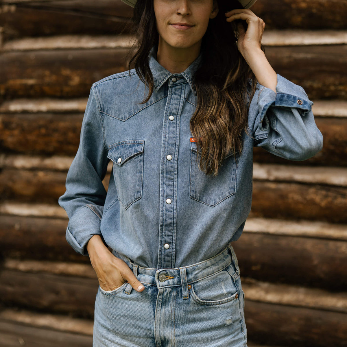 The Wyatt Women's Blouse - Classic Denim