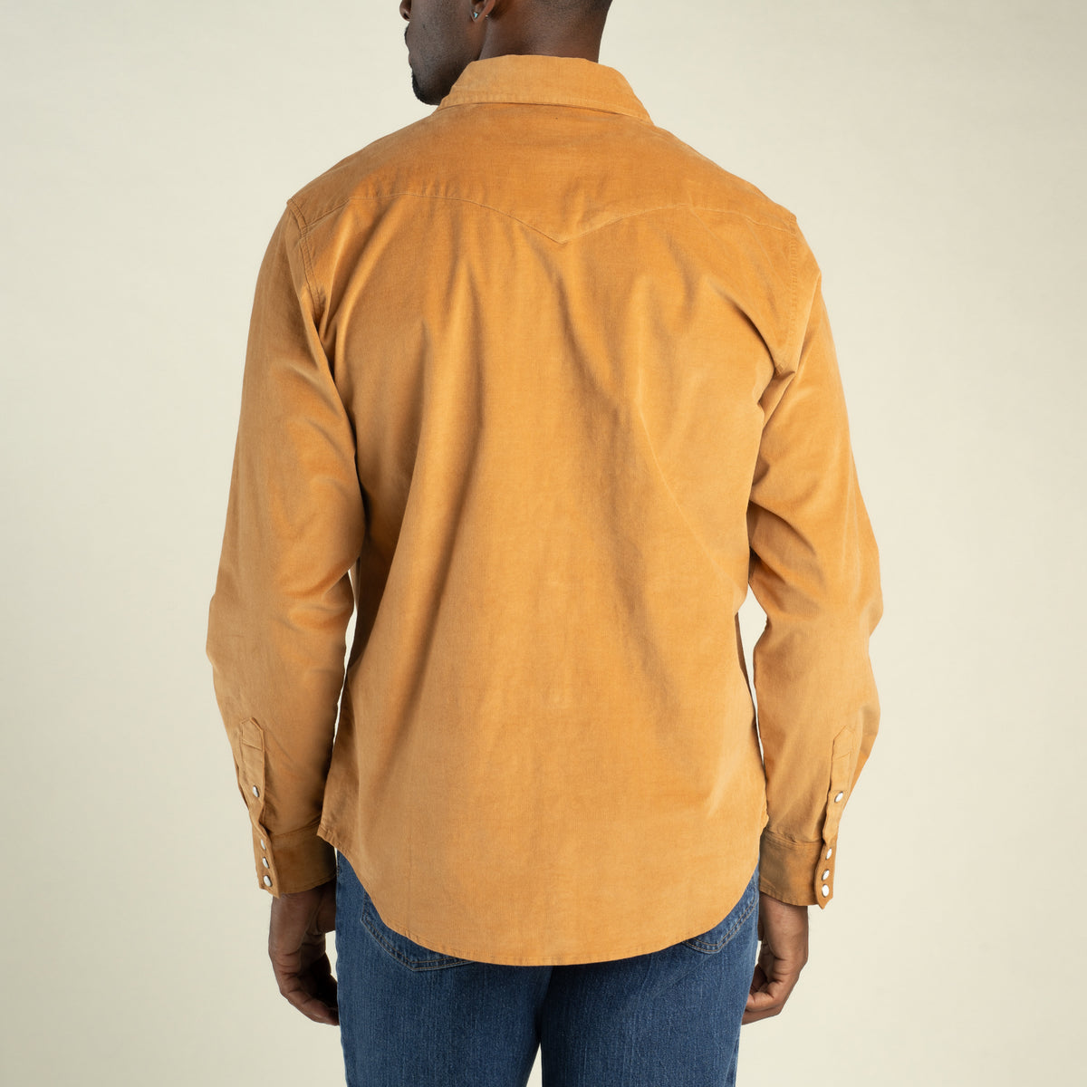 The Wyatt Pearl Snap Long Sleeve Corduroy Shirt - Sandstone