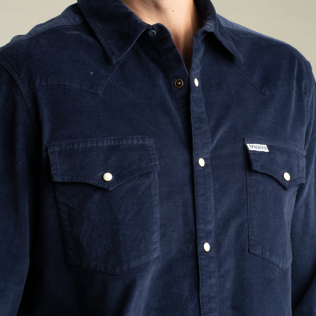 The Wyatt Pearl Snap Long Sleeve Corduroy Shirt - Navy