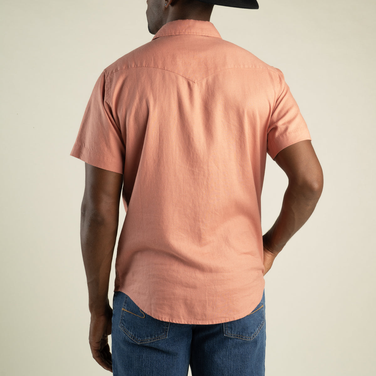 The Wyatt Pearl Snap Short Sleeve Solid Shirt - Nantucket Red