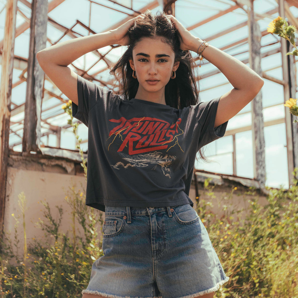 Thunder Rolls Women's Boxy Tee - Vintage Black