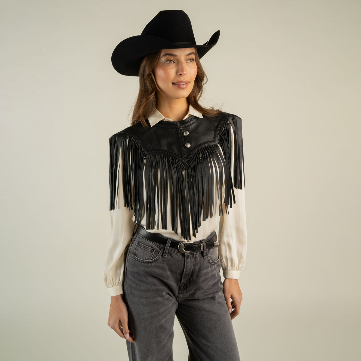 Lillie Fringe Collar