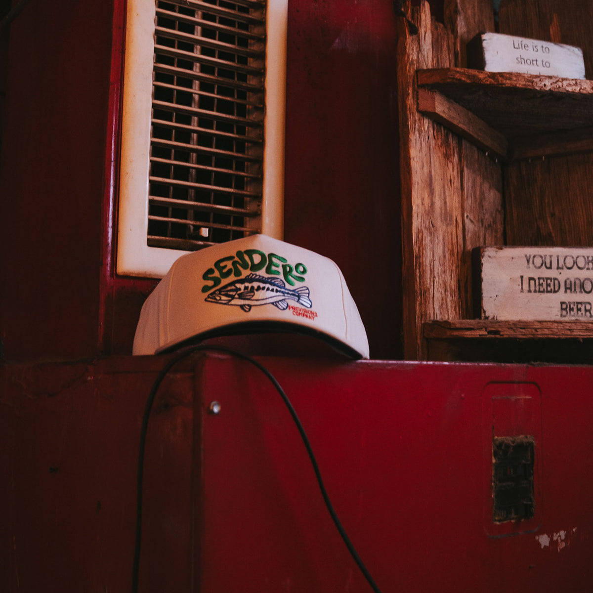 Lunker Hat - White