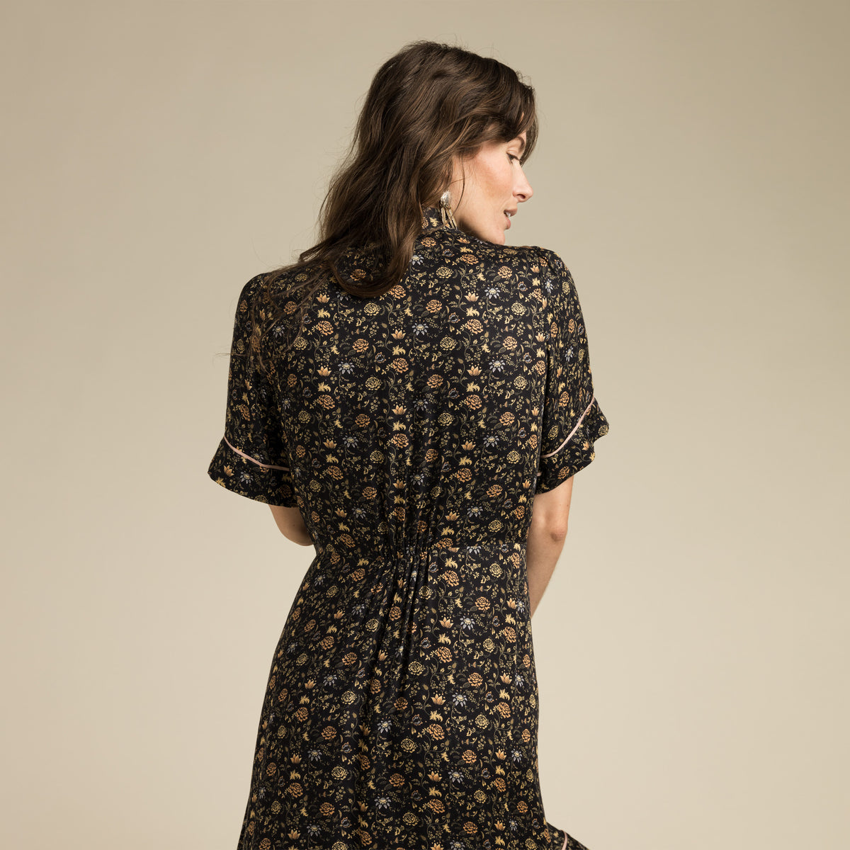 La Dahlia Dress - Black Floral