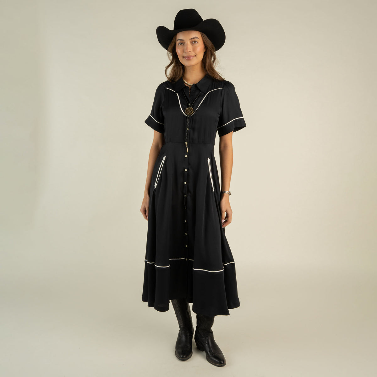 La Dahlia Dress - Silky Viscose - Black