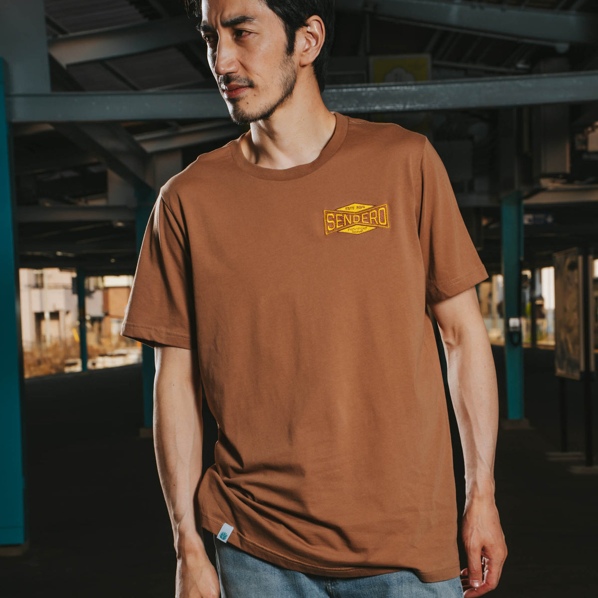 Old School T-Shirt - Light Brown