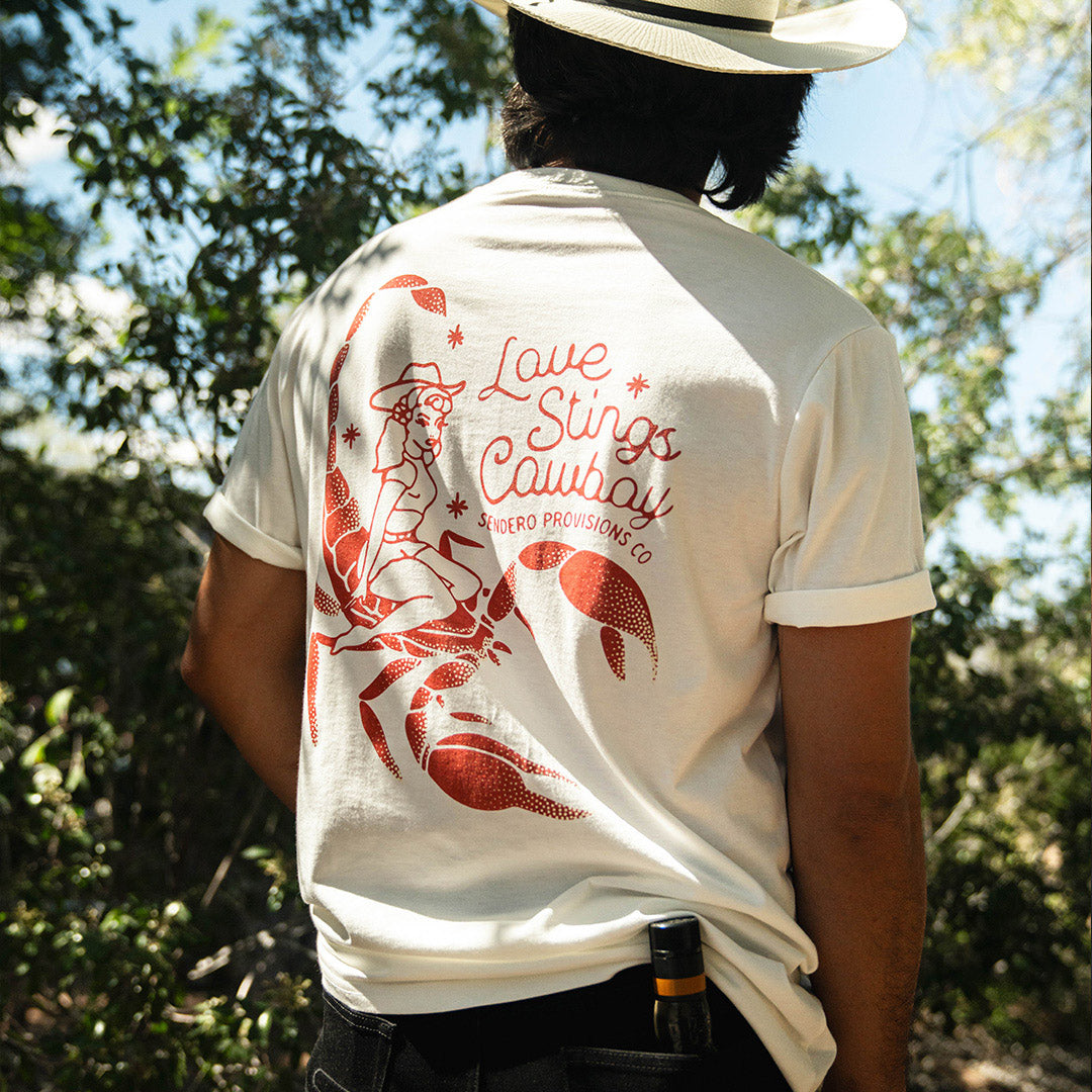 Love Stings T-Shirt - Vintage White