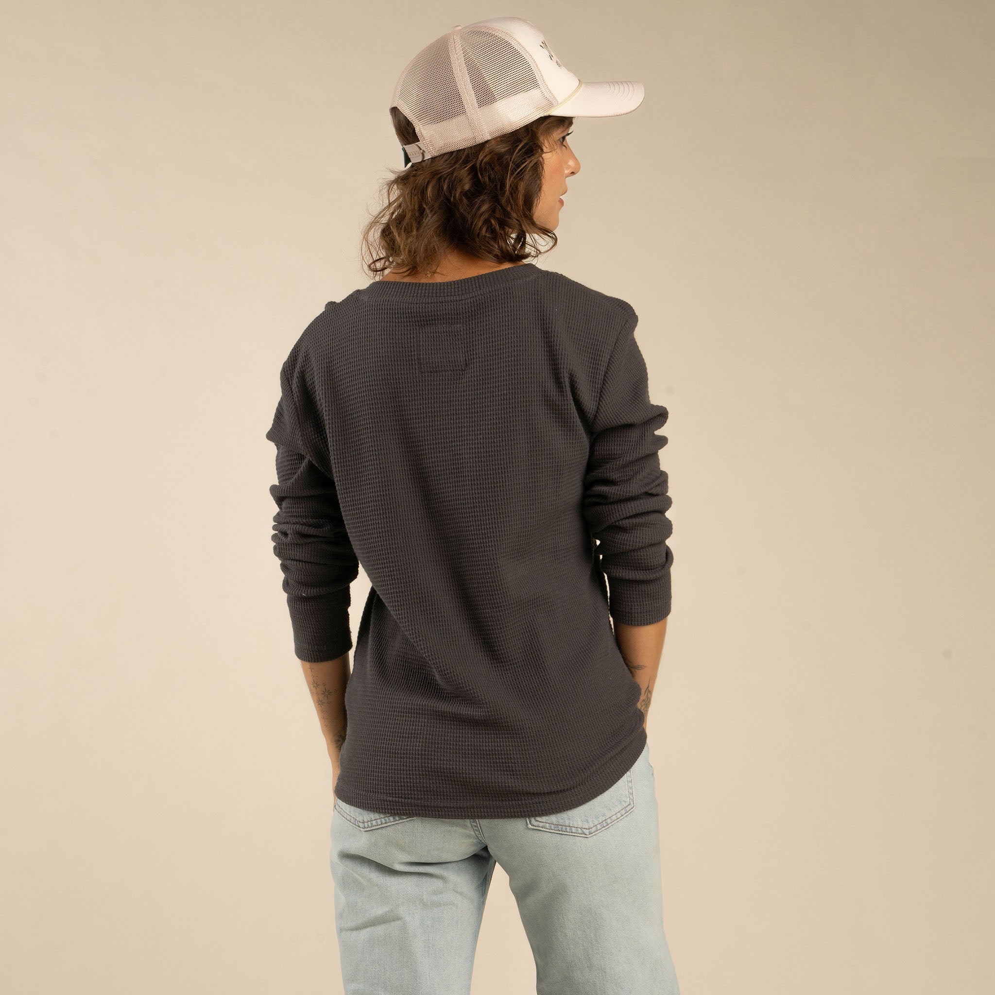 The Maven Henley