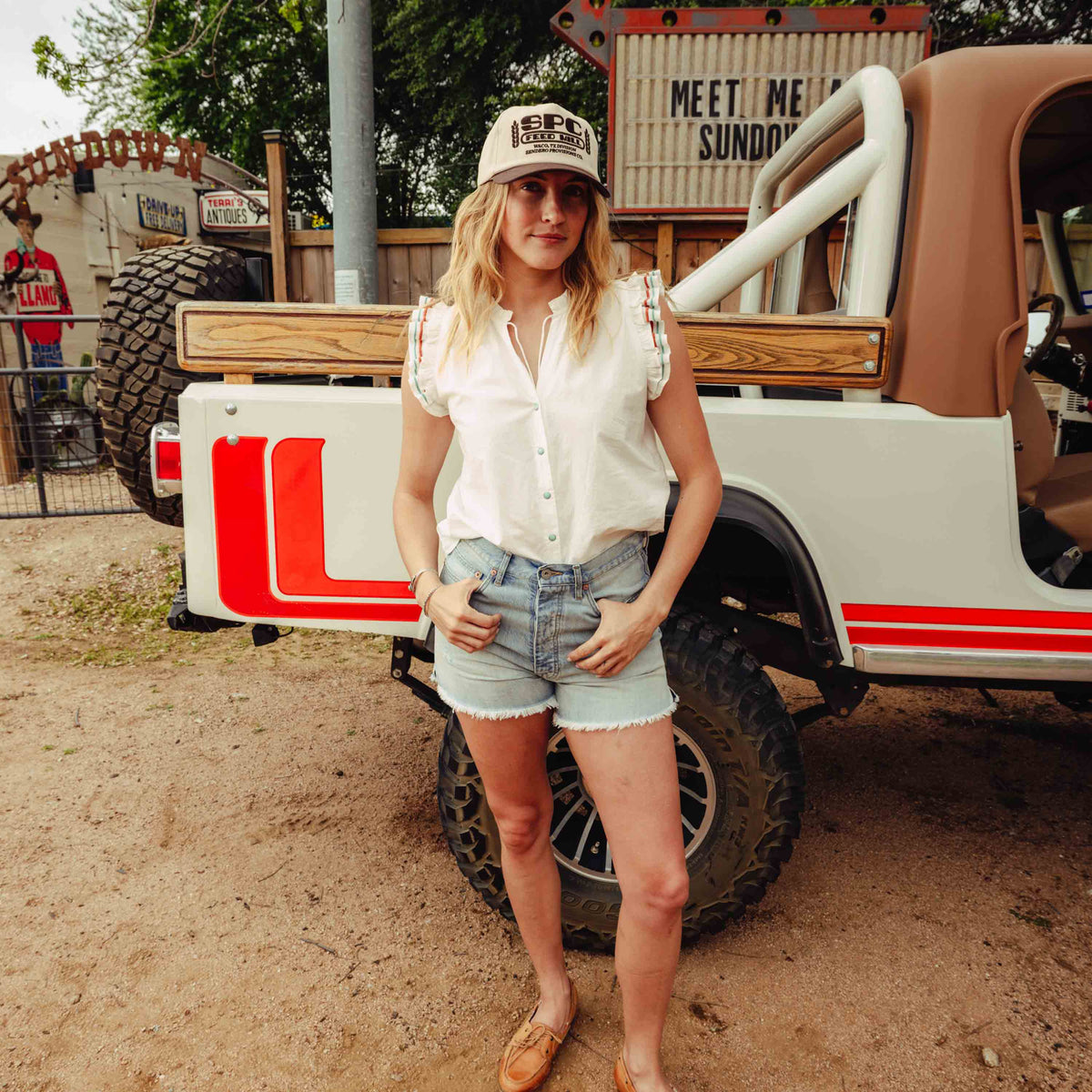 Feed Mill Hat - Cream/Brown