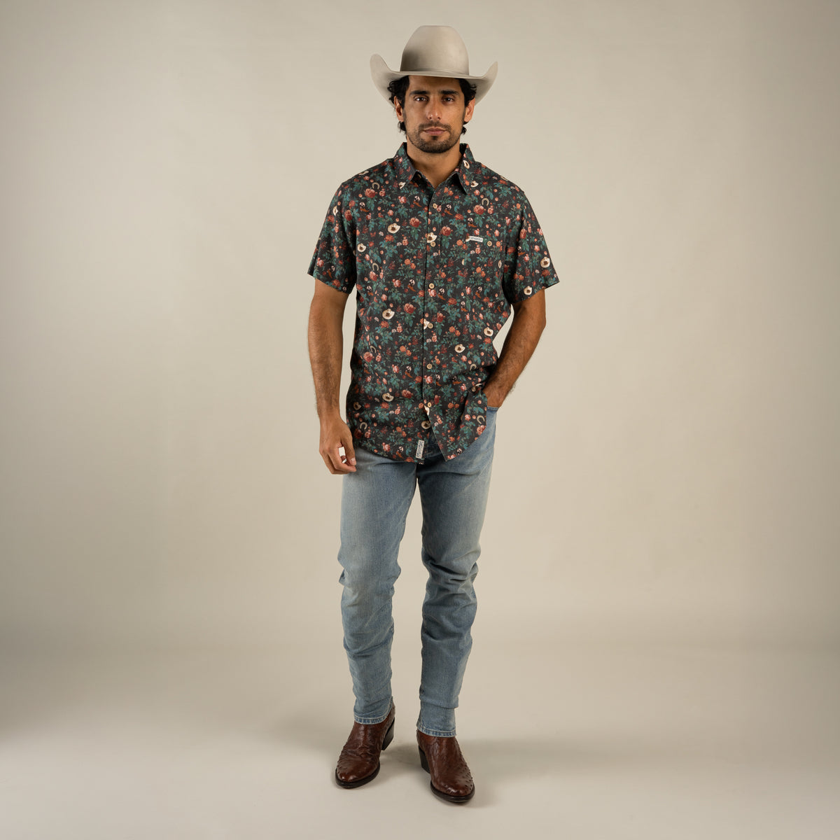 City Slicker Button Up Short Sleeve - Desert Rose - Charcoal