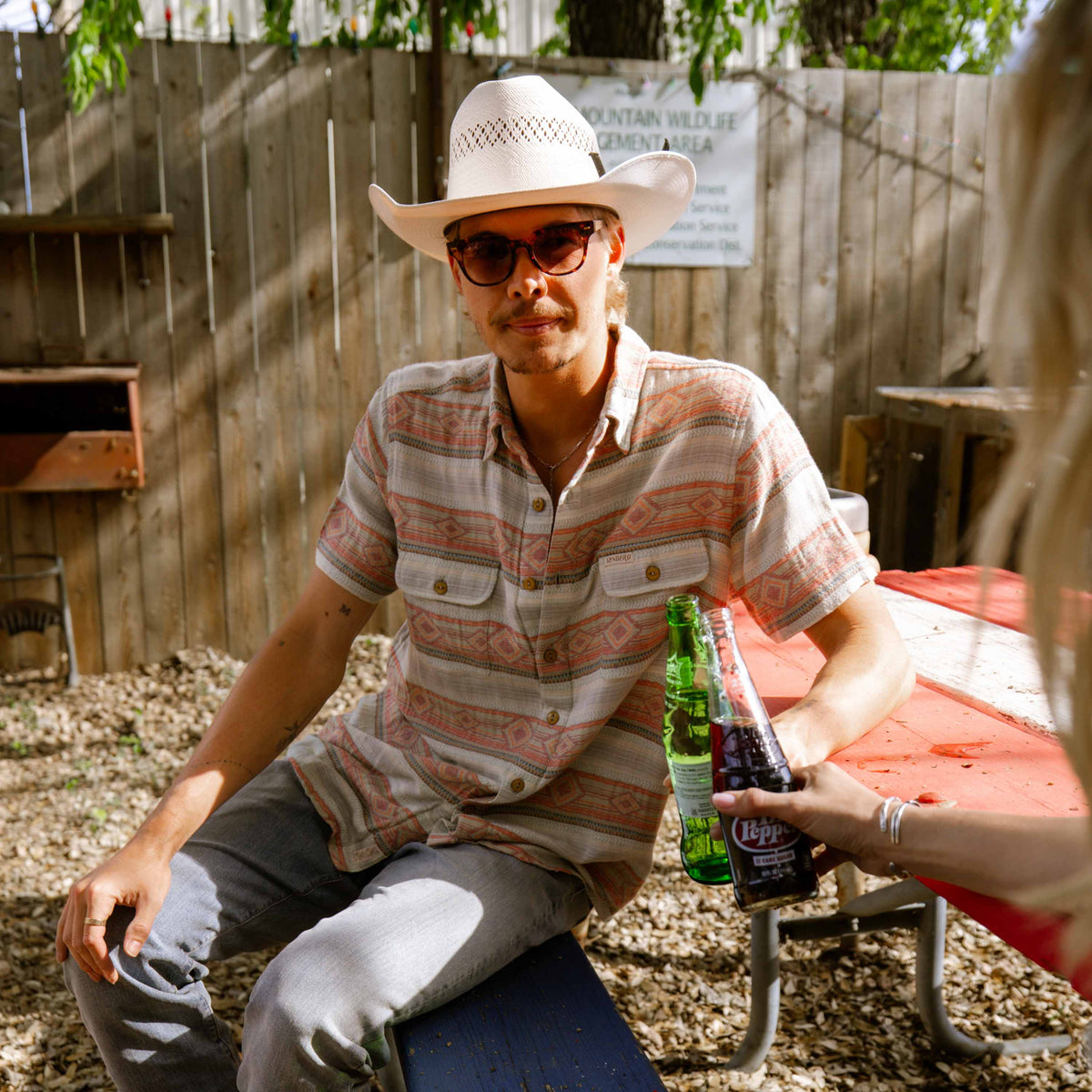 Boquillas Short Sleeve Shirt - Sonoita Stripe - Red/Green