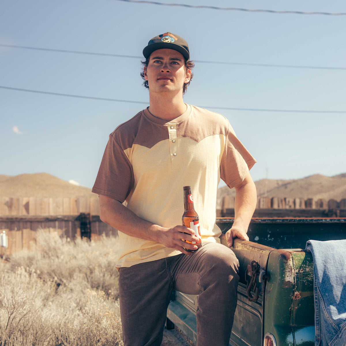 The Tex Western Henley - Buckskin/Brown