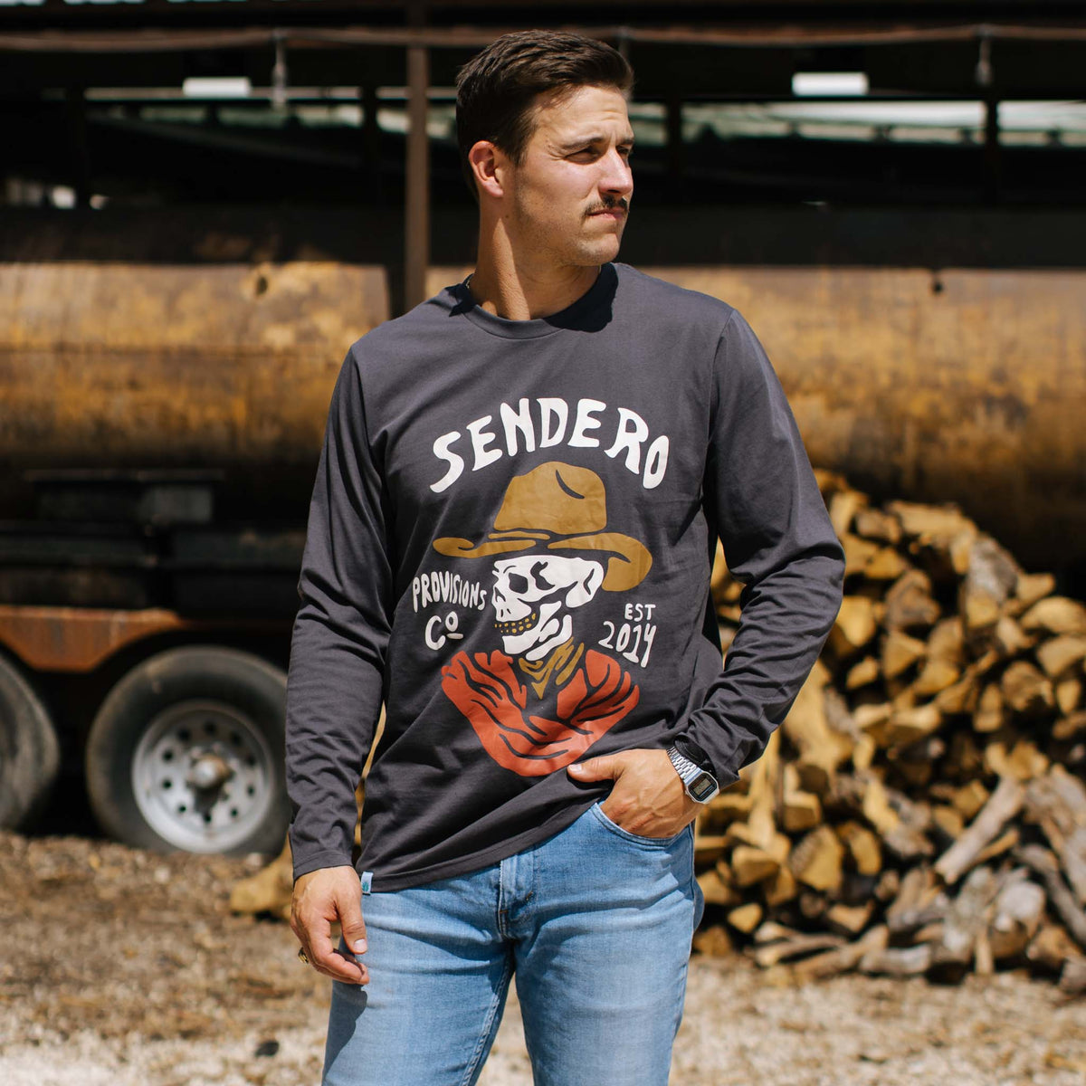 Quitado Long Sleeve T-Shirt - Vintage Black