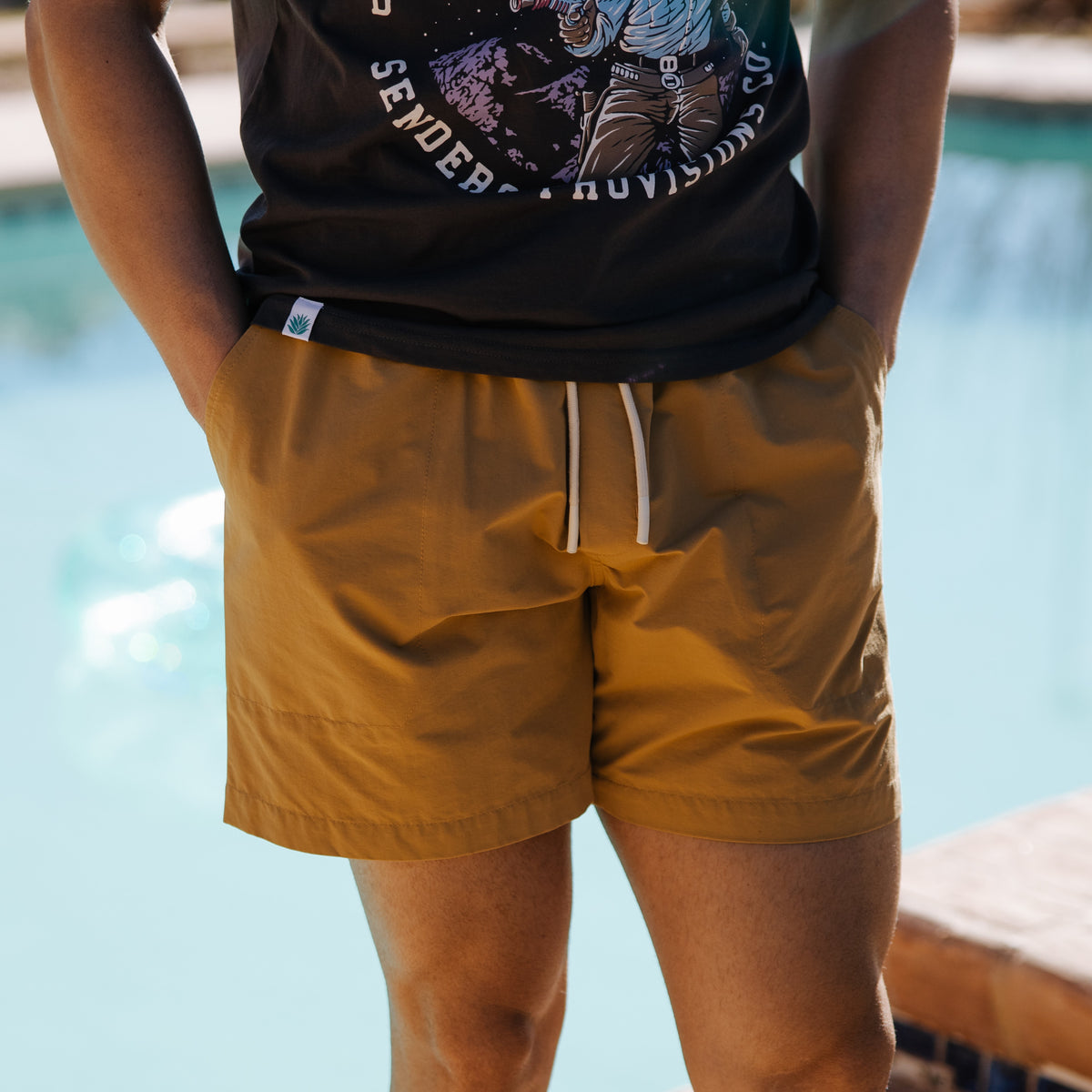Bajada Hybrid Shorts - Desert Khaki